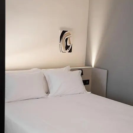 Alinea Primo Historic Center 4*