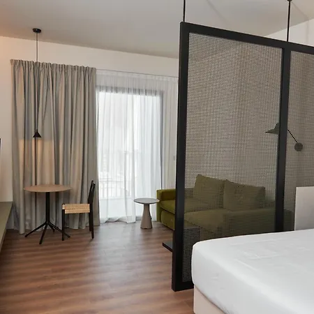 Alinea Primo Historic Center Aparthotel