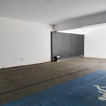 Aparthotel Alinea Primo Historic Center 4*