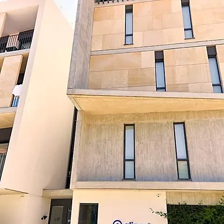 Alinea Primo Historic Center 4*
