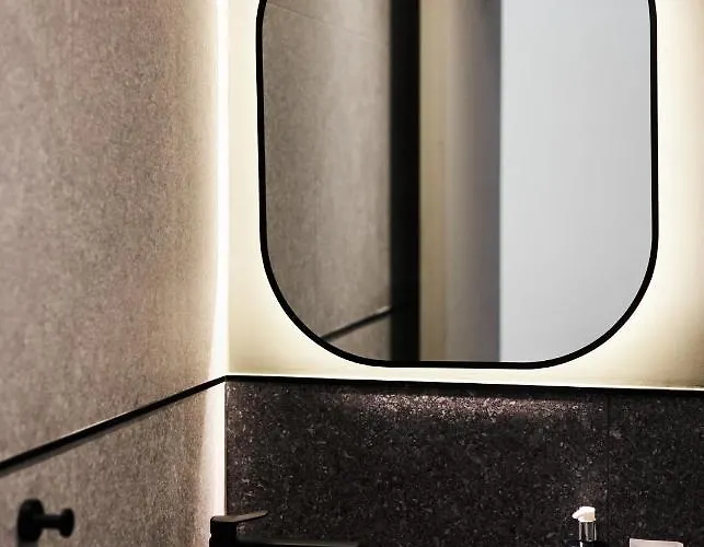 Alinea Primo Historic Center 4* Lemesos